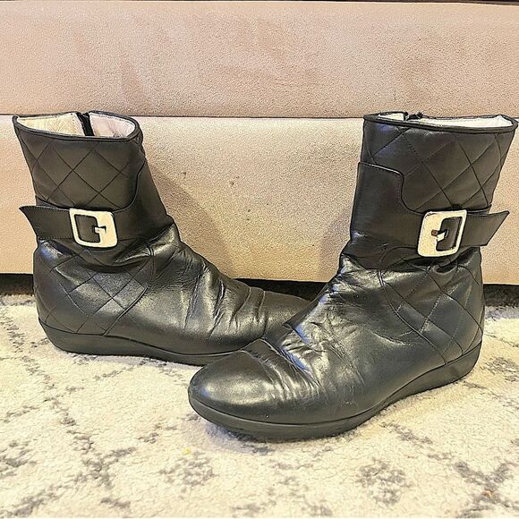 Paul Mayer Attitudes Black Quilted Leather Side Zip Buckle Boots Size 6.5 - Picture 1 of 9